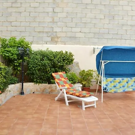 Modern In / 85 Sqm / Near The Торевьиа
