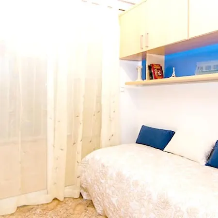 Modern In / 85 Sqm / Near The Lejlighed Torrevieja