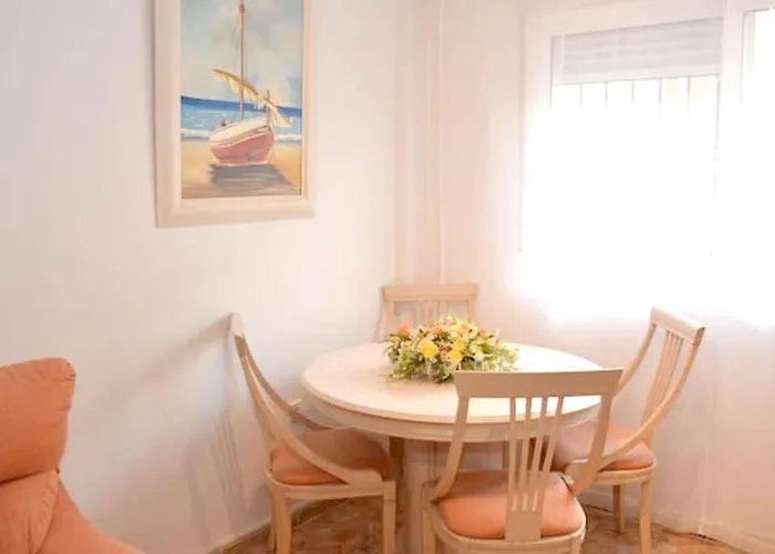 Modern In / 85 Sqm / Near The 公寓 托雷维耶哈